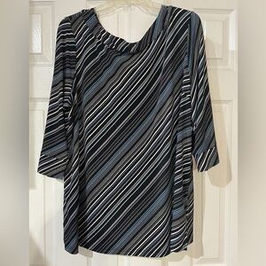 Liz Lange Maternity Blouse XXL Black‎ with Blue Teal Lines